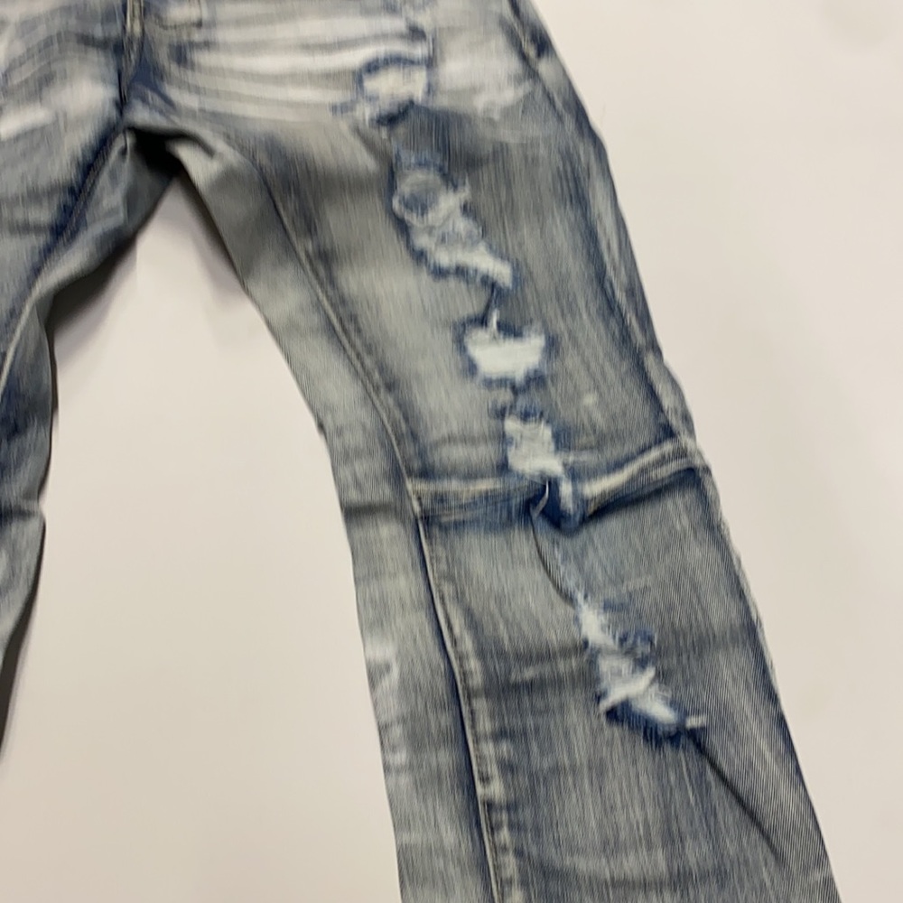 Jeans - Picture 4 of 16